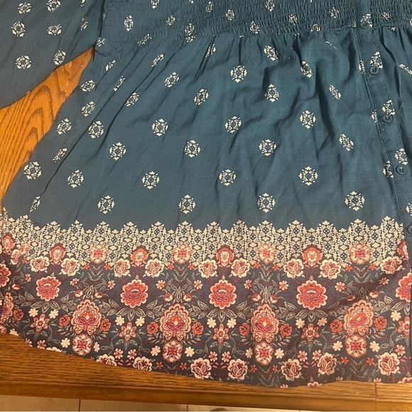 Torrid Women's Plus Babydoll Rayon Slub Smocked Button-Front Tunic Top 6X Boho - Picture 10 of 16